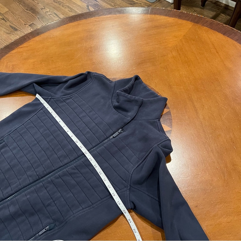 Lululemon Women’s Fleece Be True Jacket Inkwell Blue Size 8 Relaxed Fit Soft - Picture 12 of 16